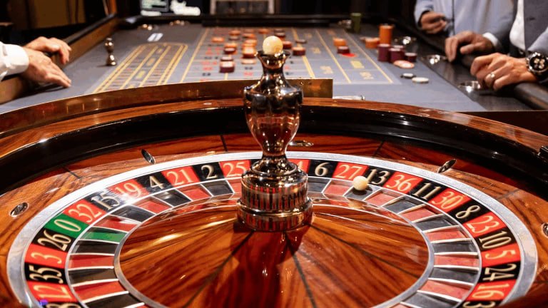 pahlawan slot platform dashboard showing sports, table games, and slot offerings